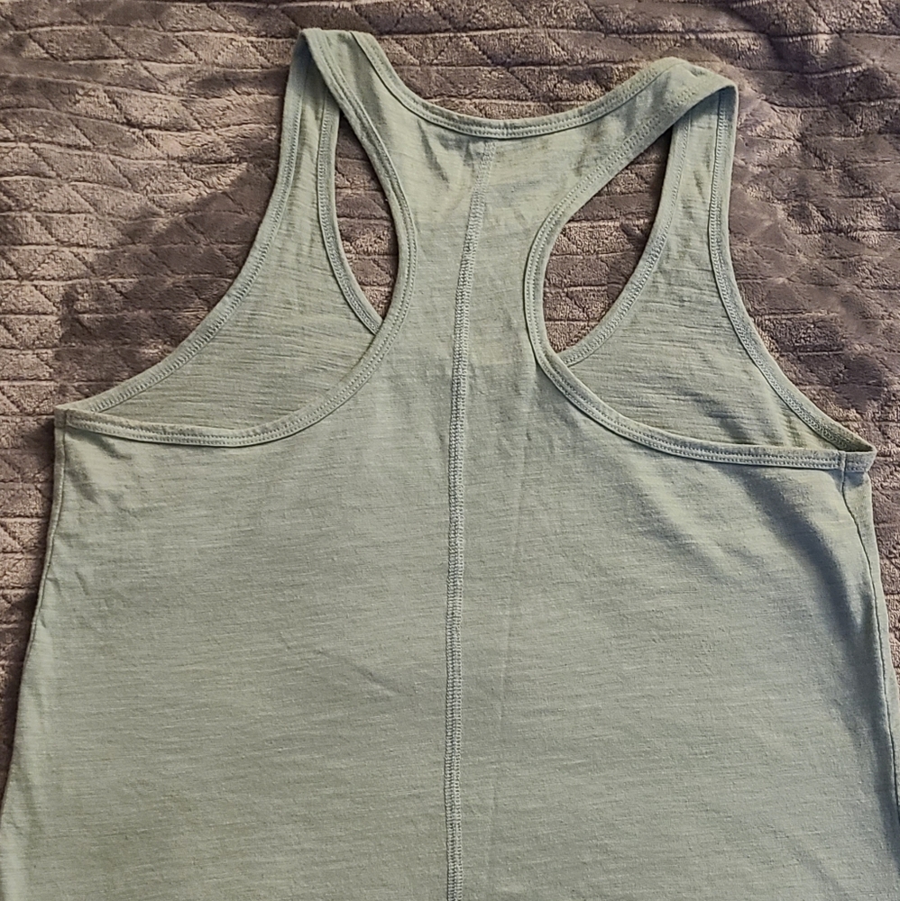 Tank top - Picture 2 of 3